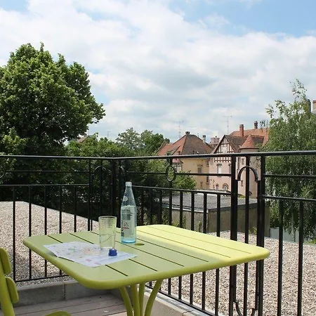 Elyane Bed & Breakfast 4*