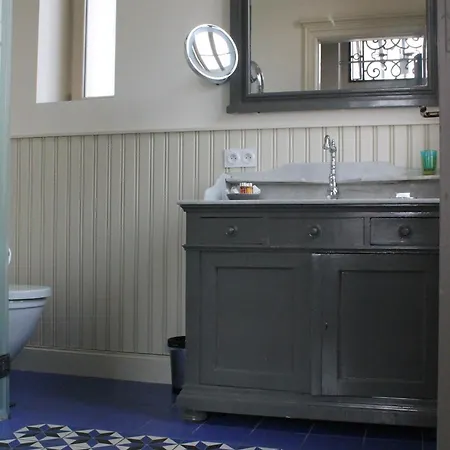 Elyane فندق مبيت وإفطار