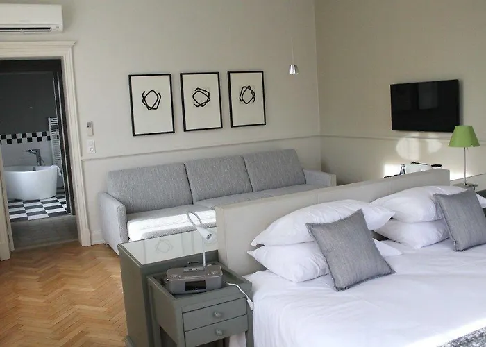 élyane Bed and breakfast