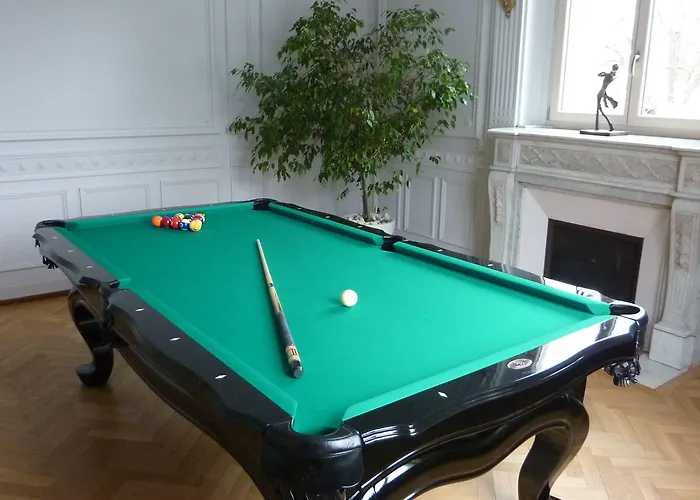 Elyane לינה וארוחת בוקר קולמר